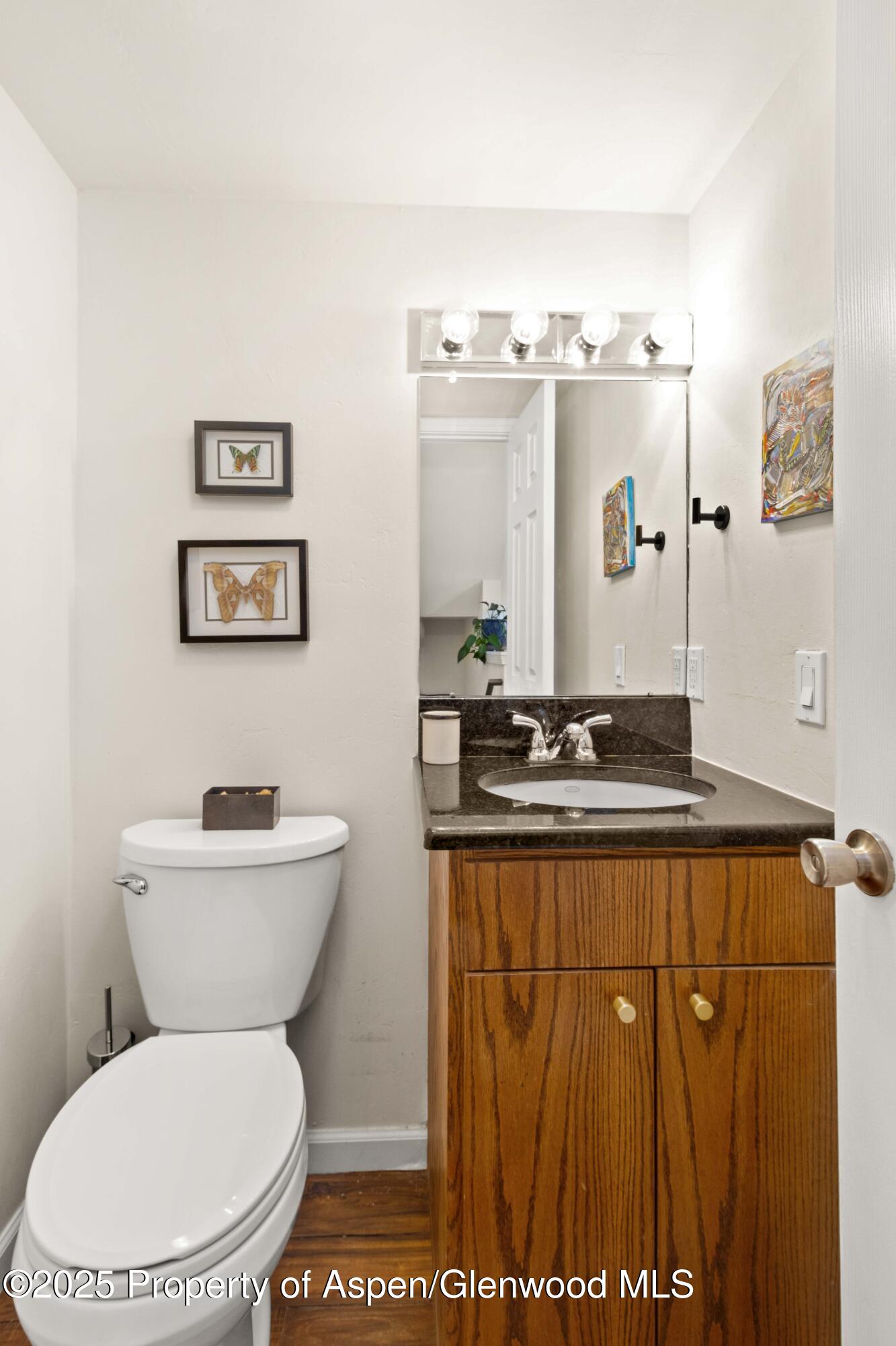 354 S 8th Street