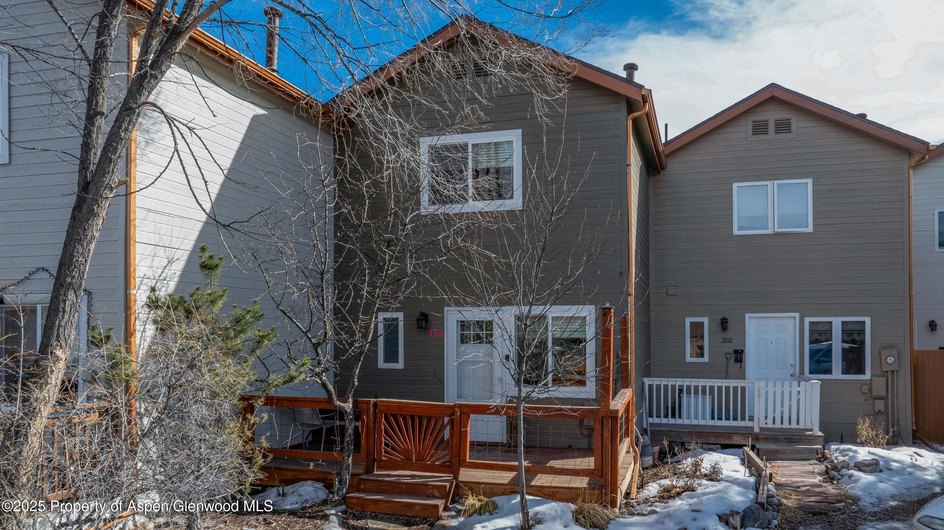 354 S 8th Street