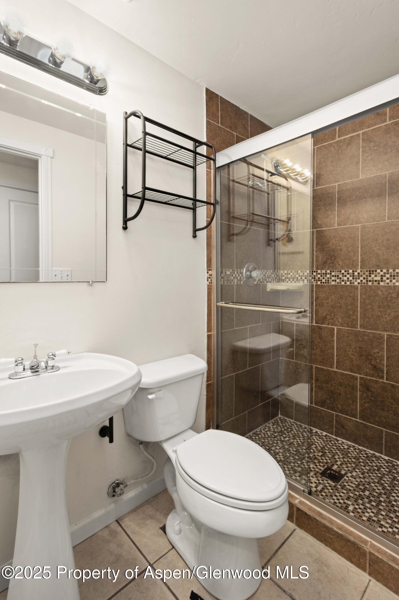 354 S 8th Street