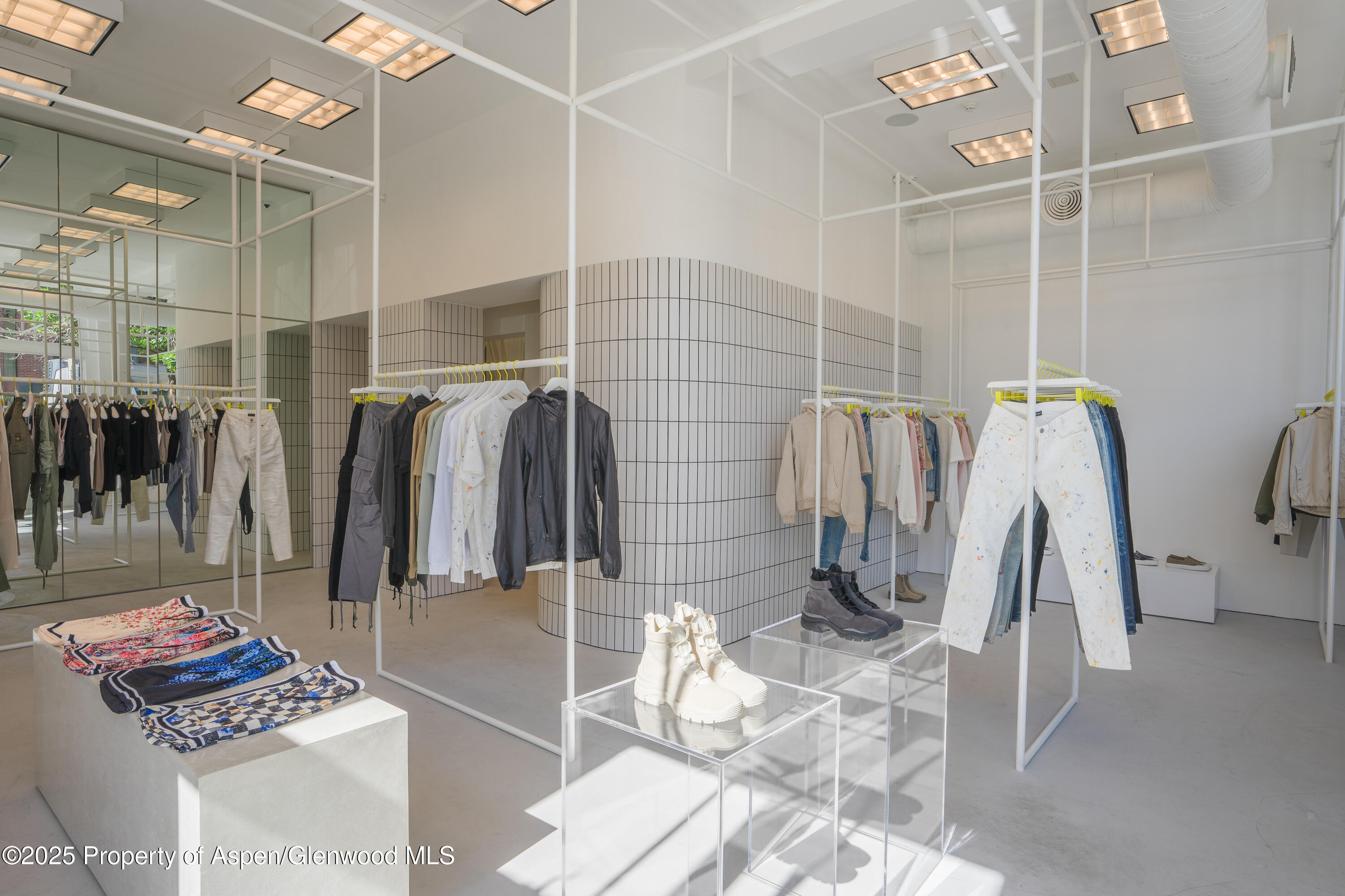 531 E Cooper Avenue, Unit 1