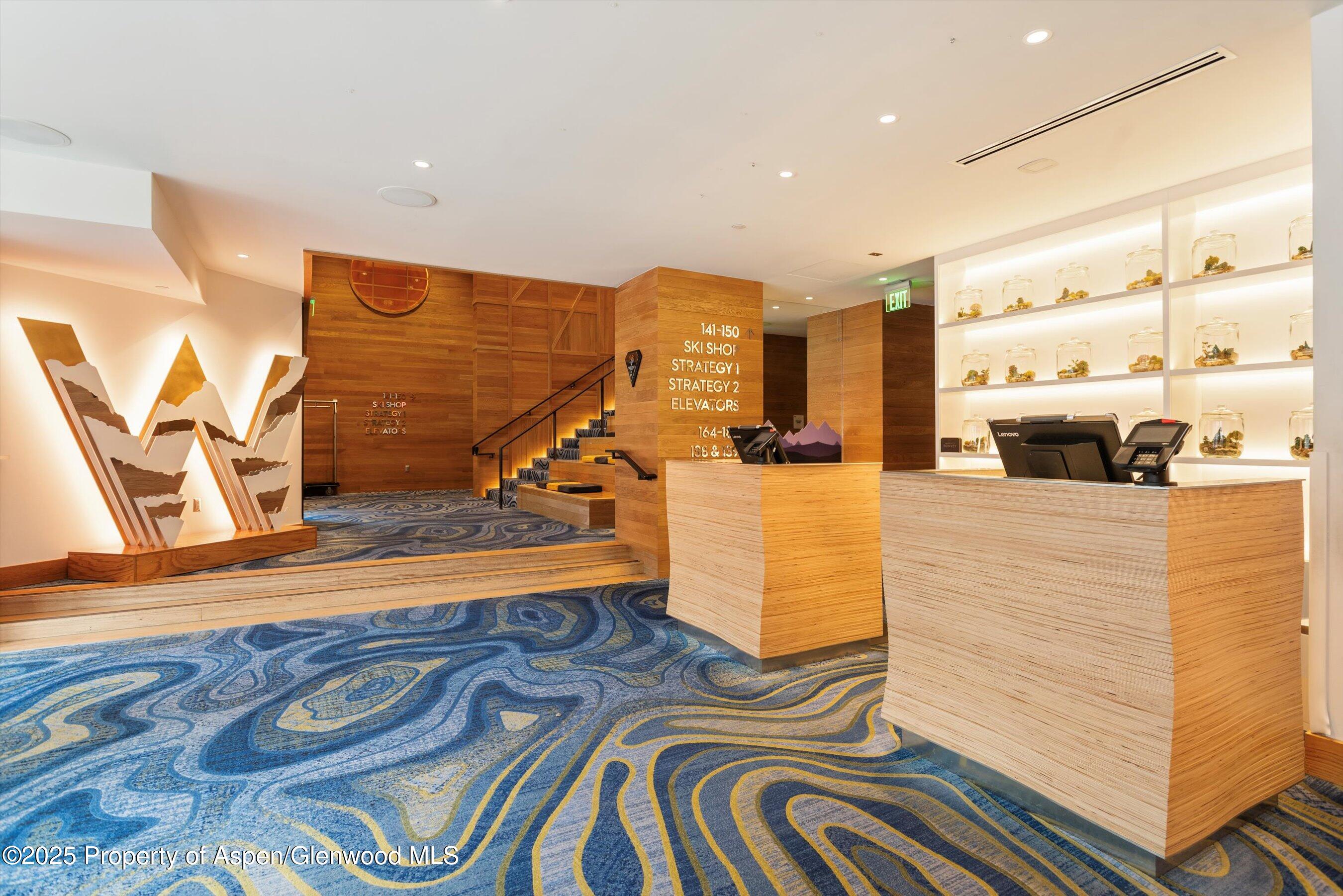 550 S Spring Street, Commercial