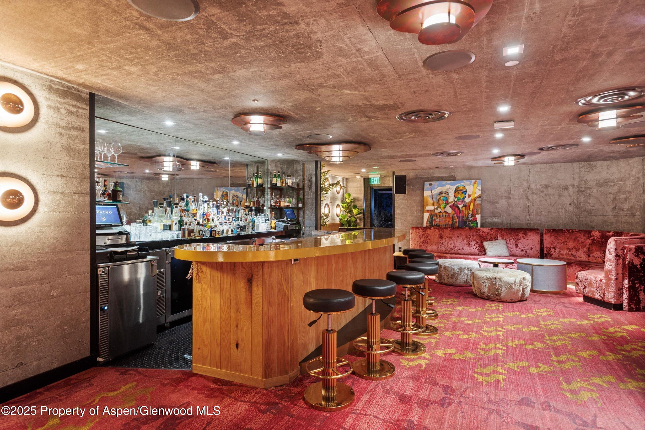 550 S Spring Street, Commercial