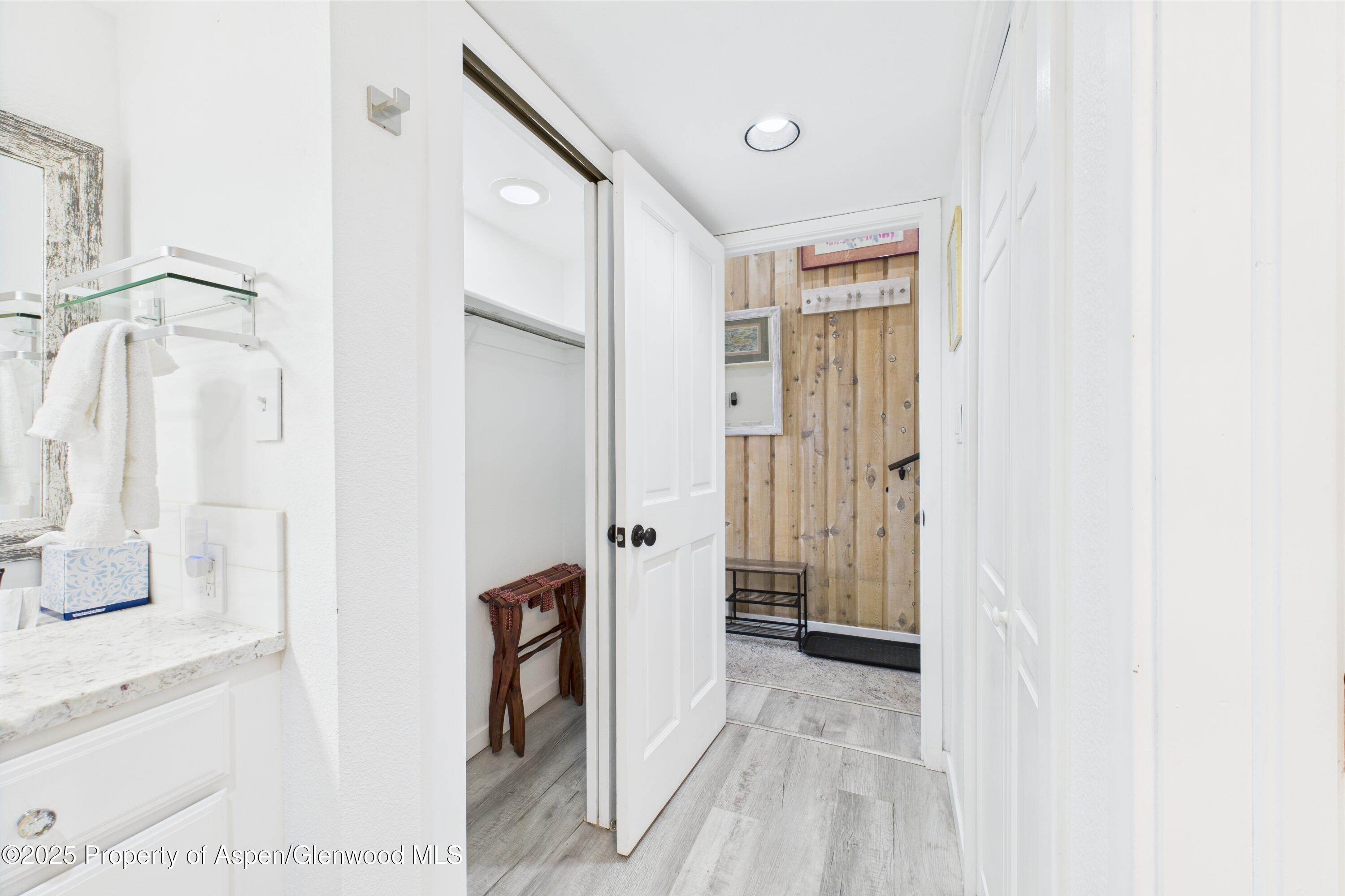 311 S Aspen Street Unit: 3