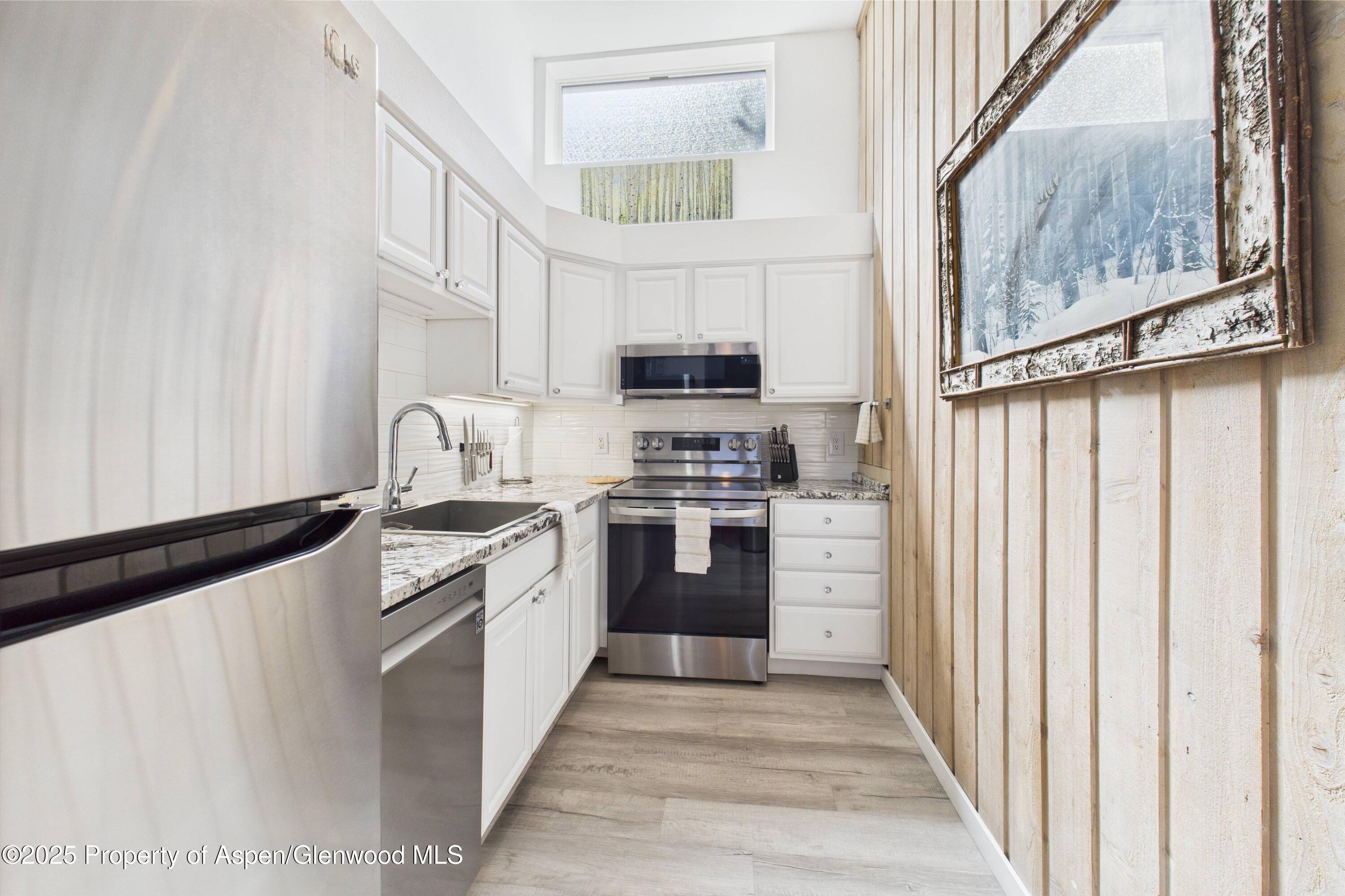 311 S Aspen Street Unit: 3