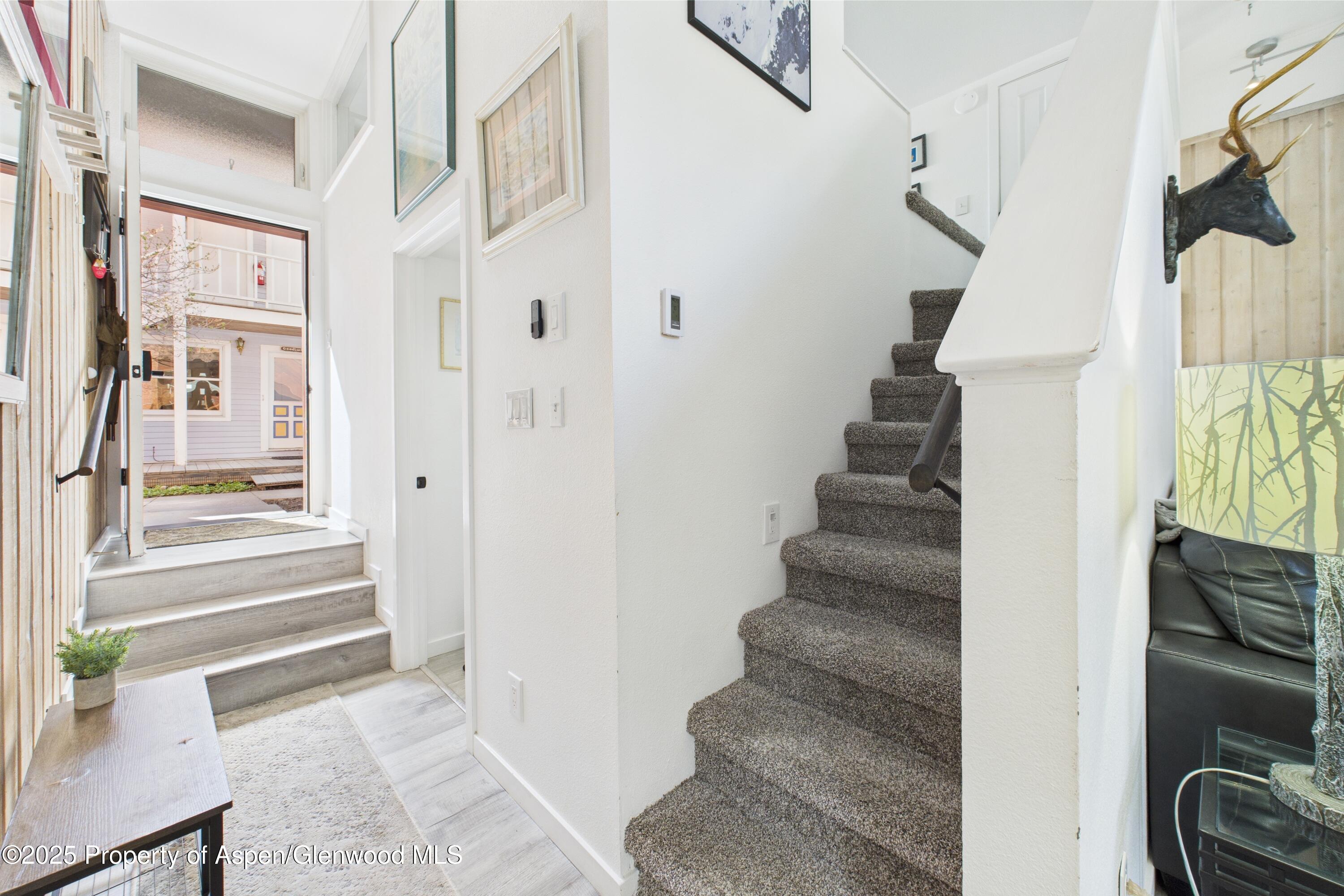 311 S Aspen Street Unit: 3