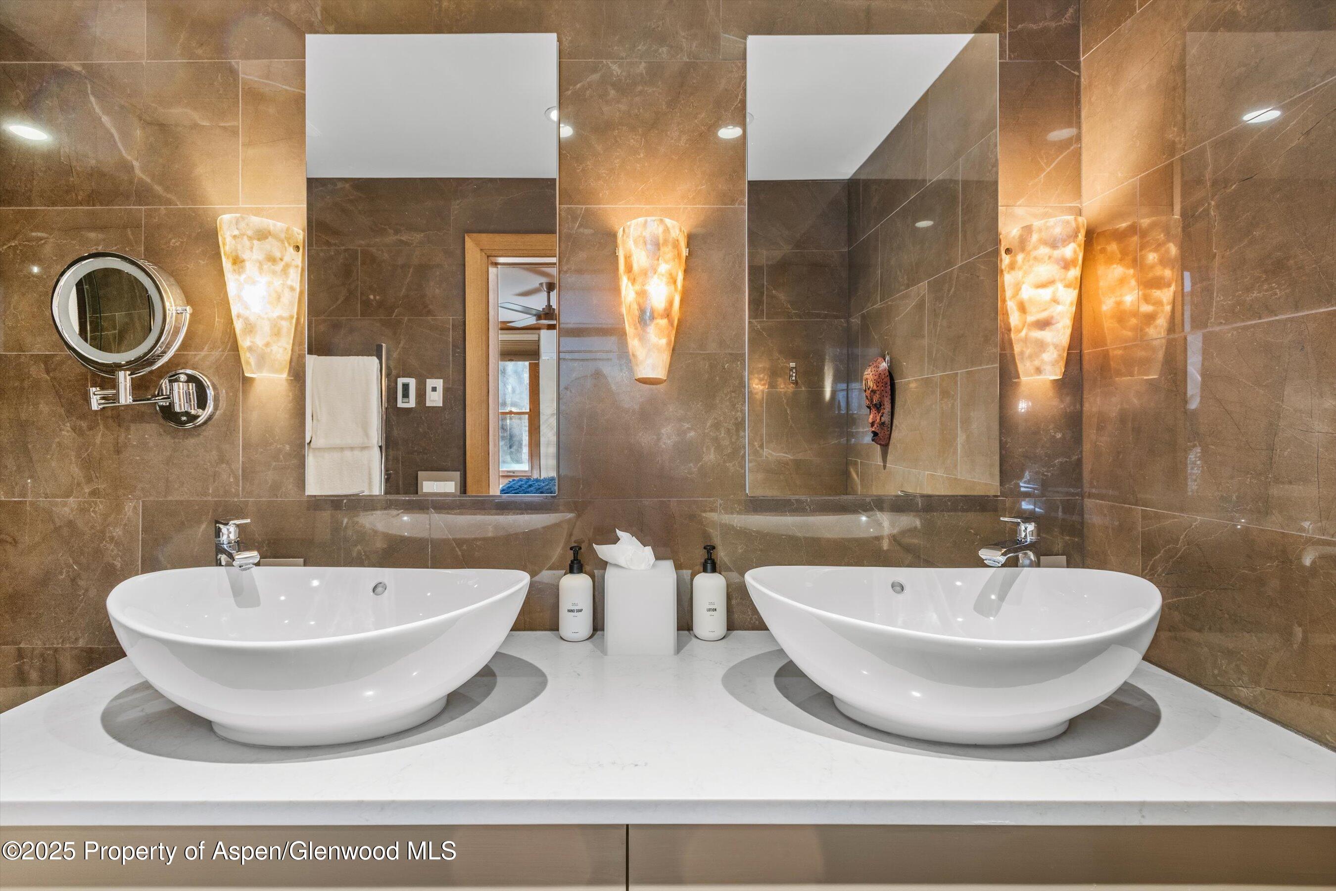 610 S West End Street, K102