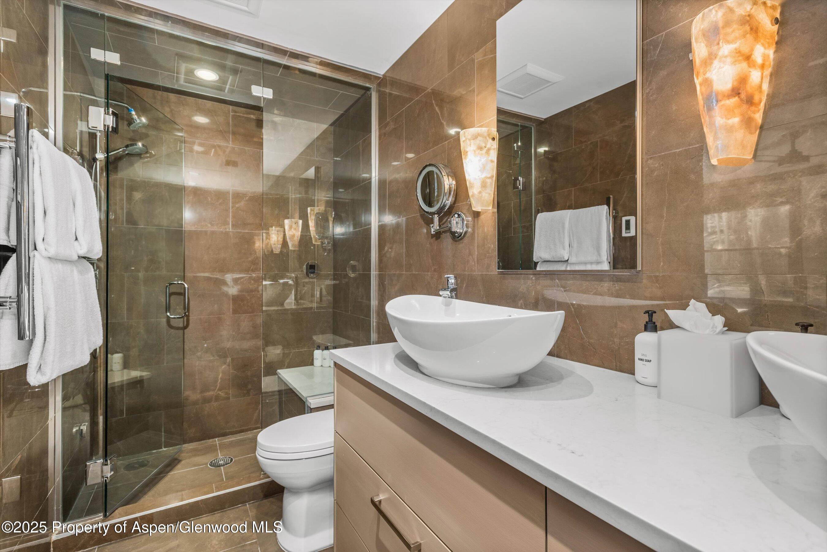 610 S West End Street, K102