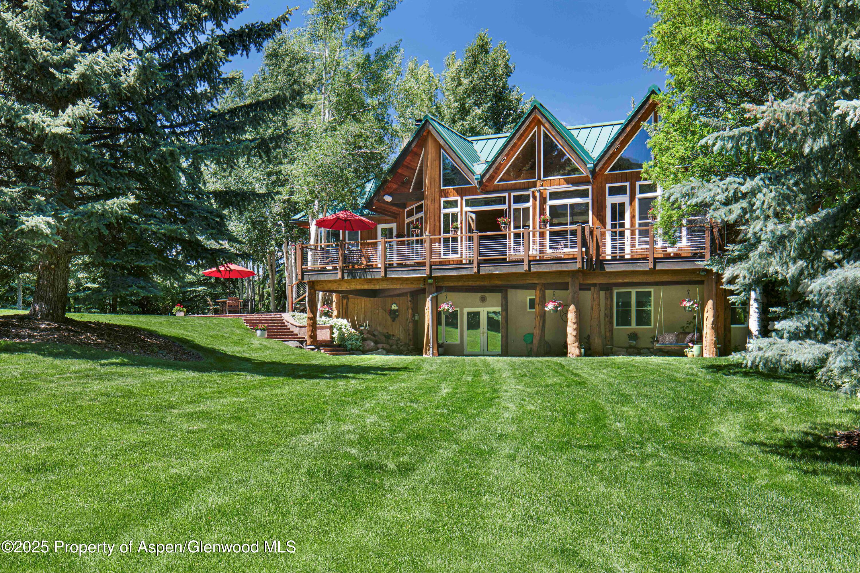85 Glen Garry Drive