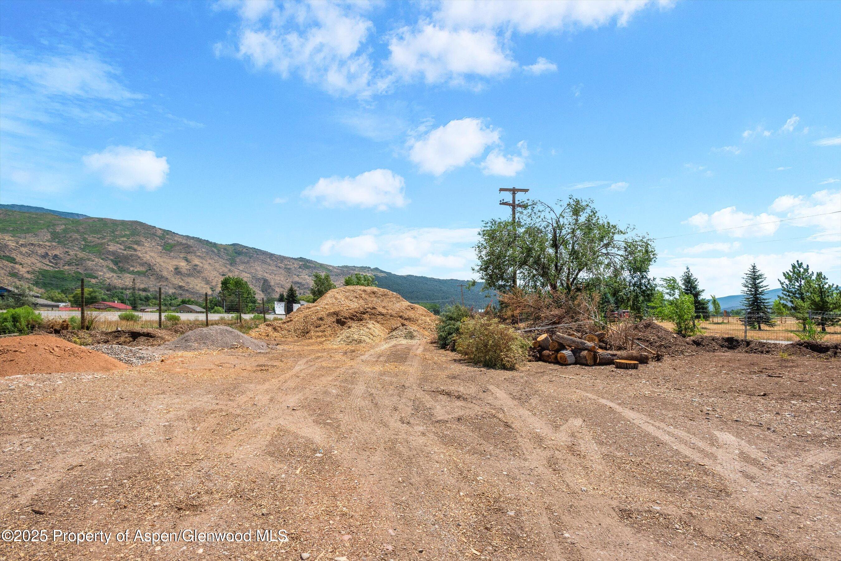 257 Valley Road - Half Lot, ElJebel