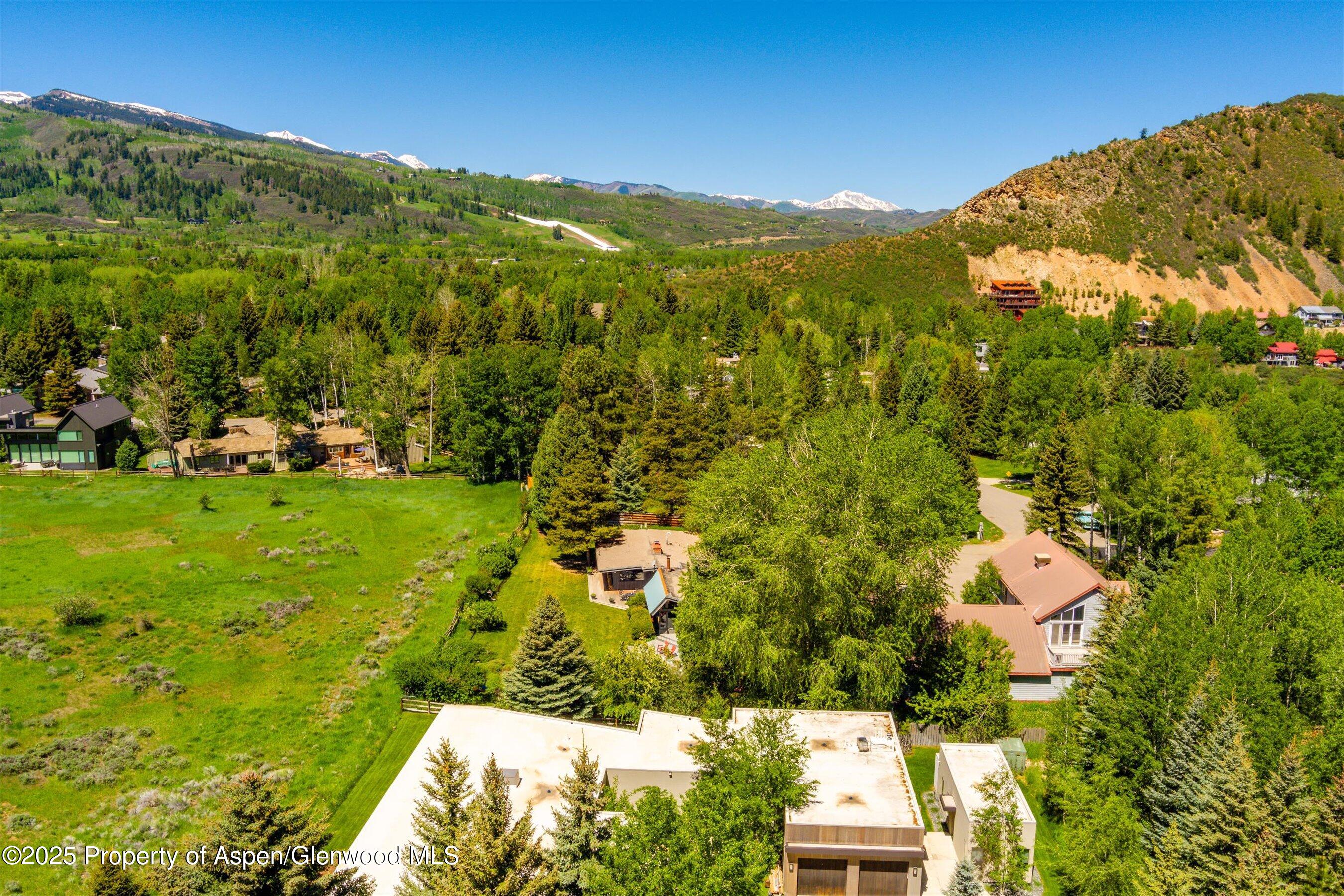 1235 Mountain View Drive