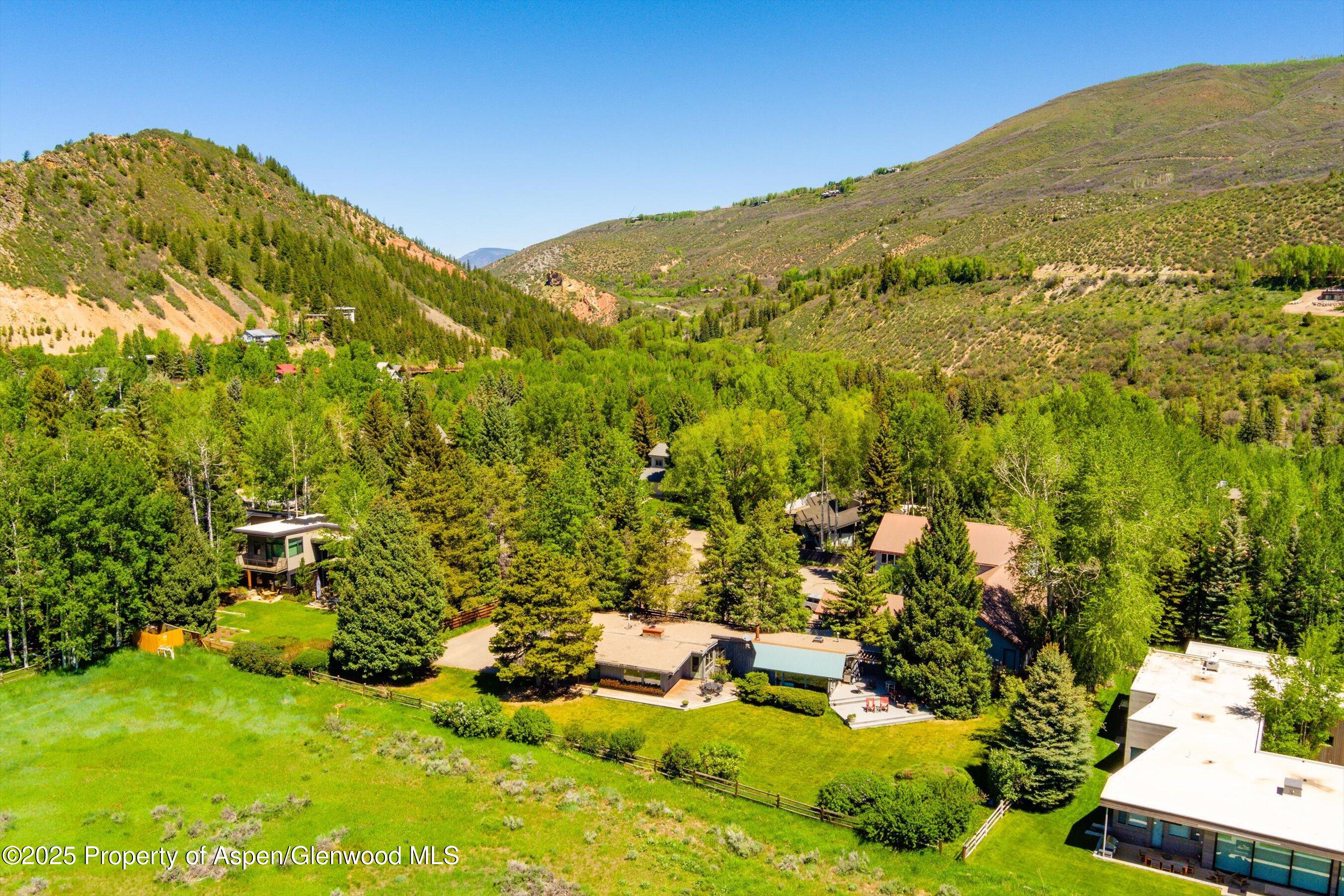 1235 Mountain View Drive