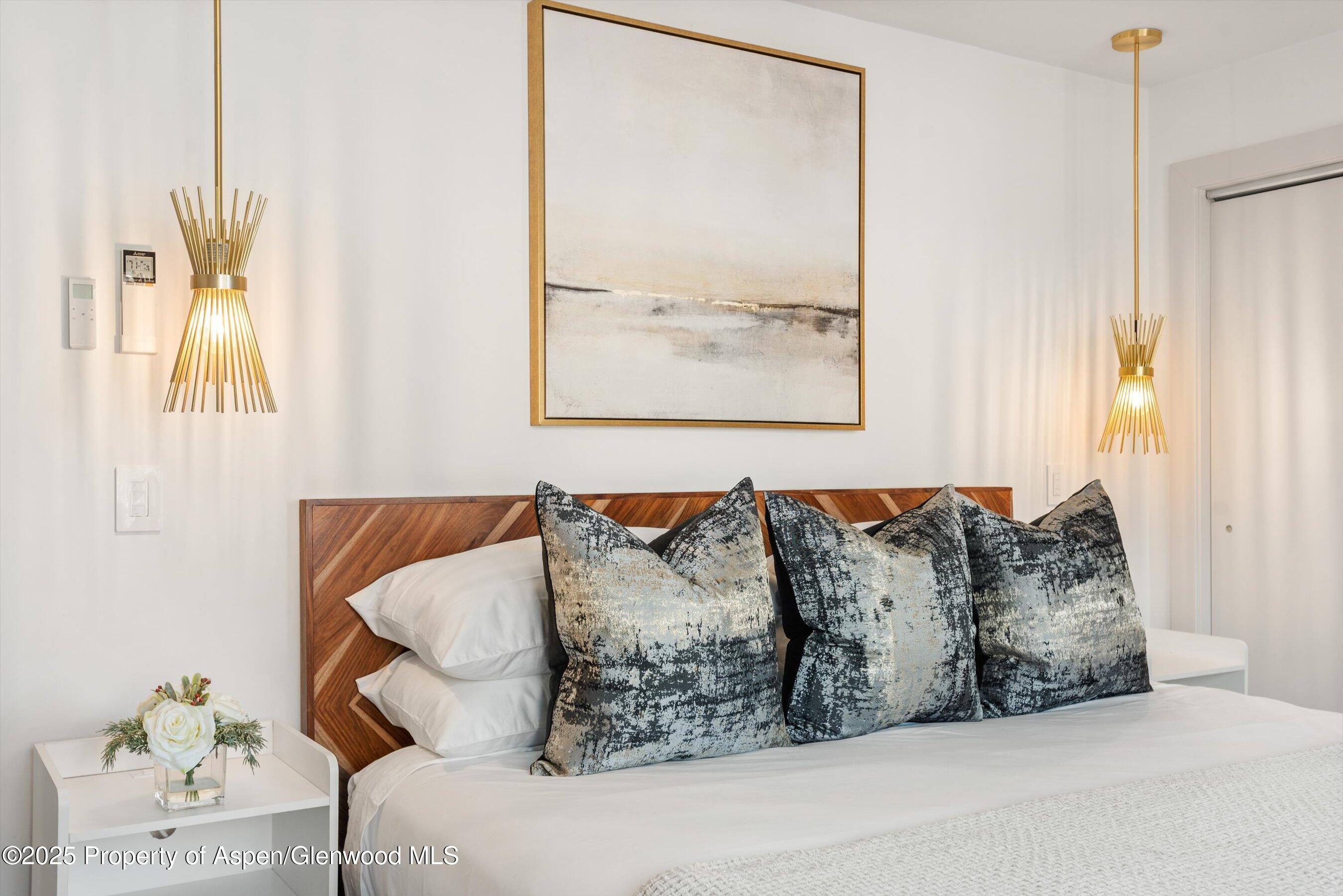 205 E Durant Avenue, Unit 1G