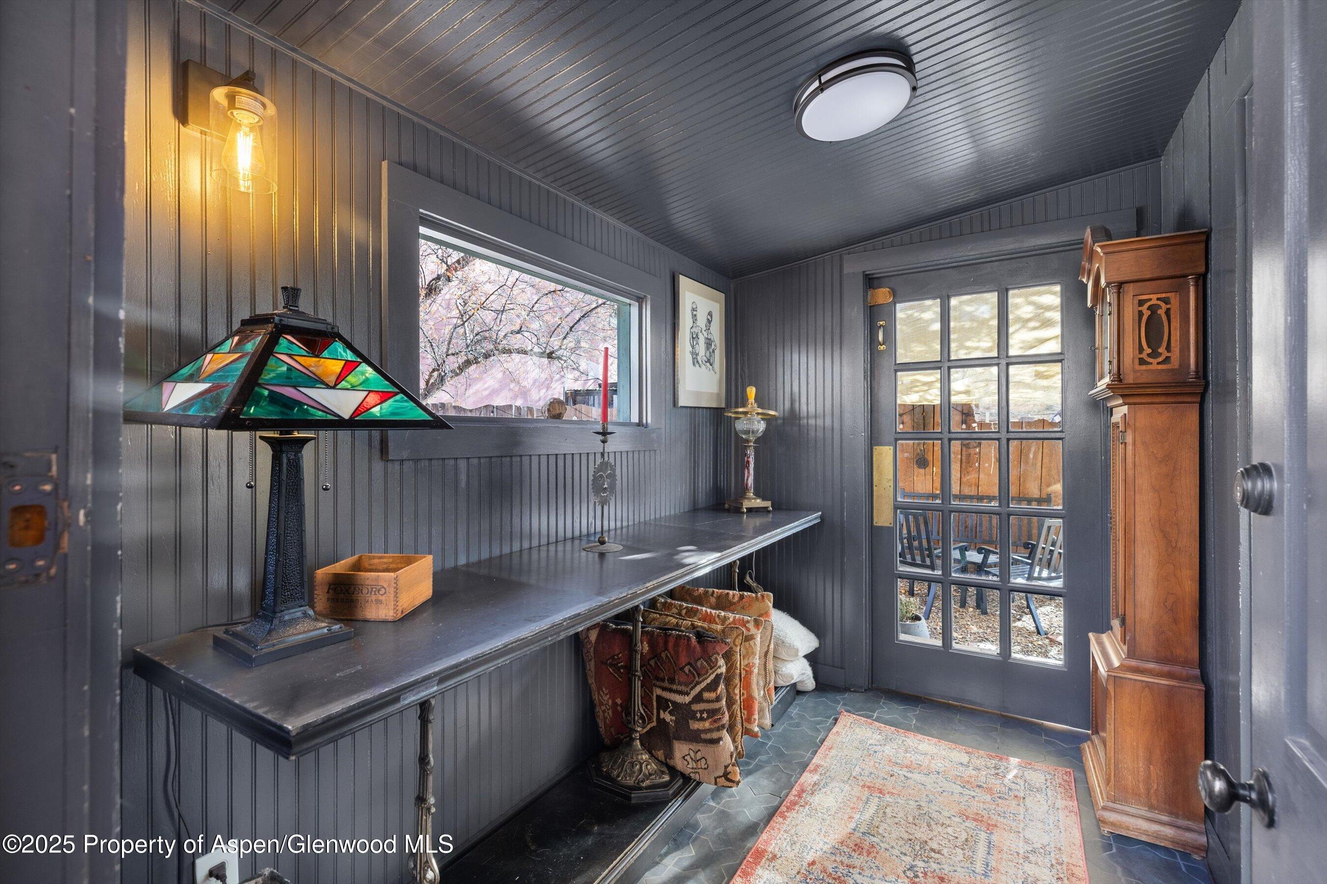 160 & 162 Midland Avenue