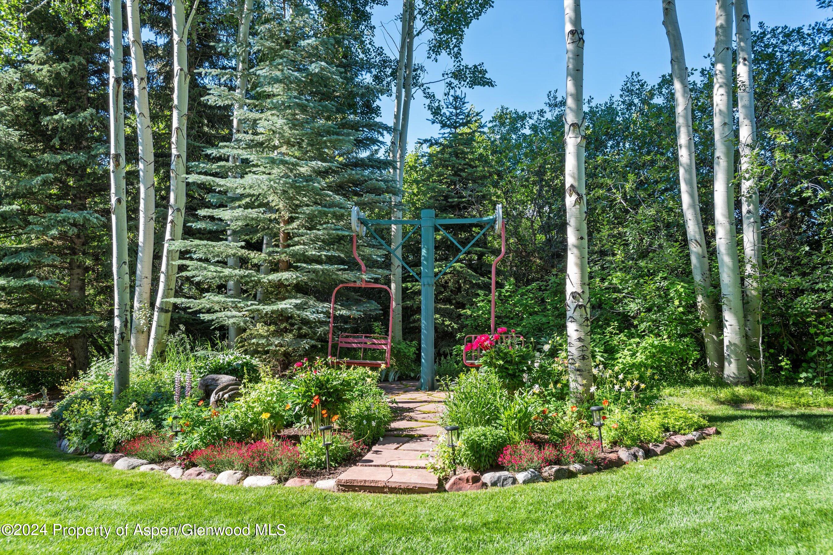 85 Glen Garry Drive