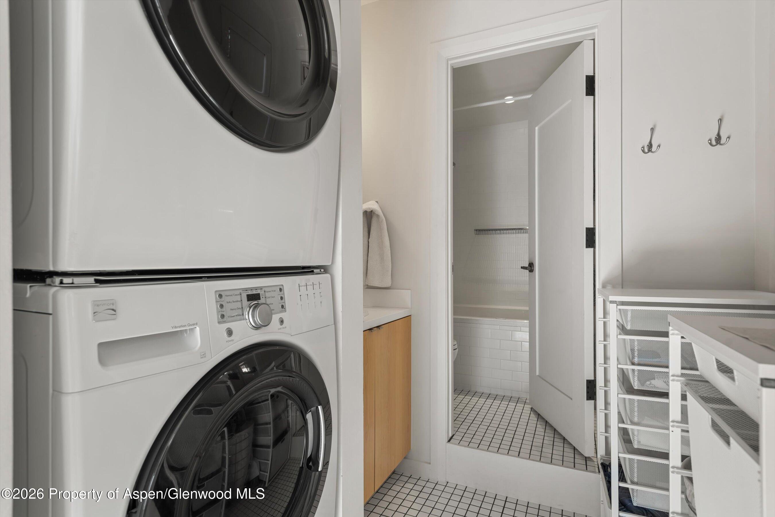 609 W Bleeker Street