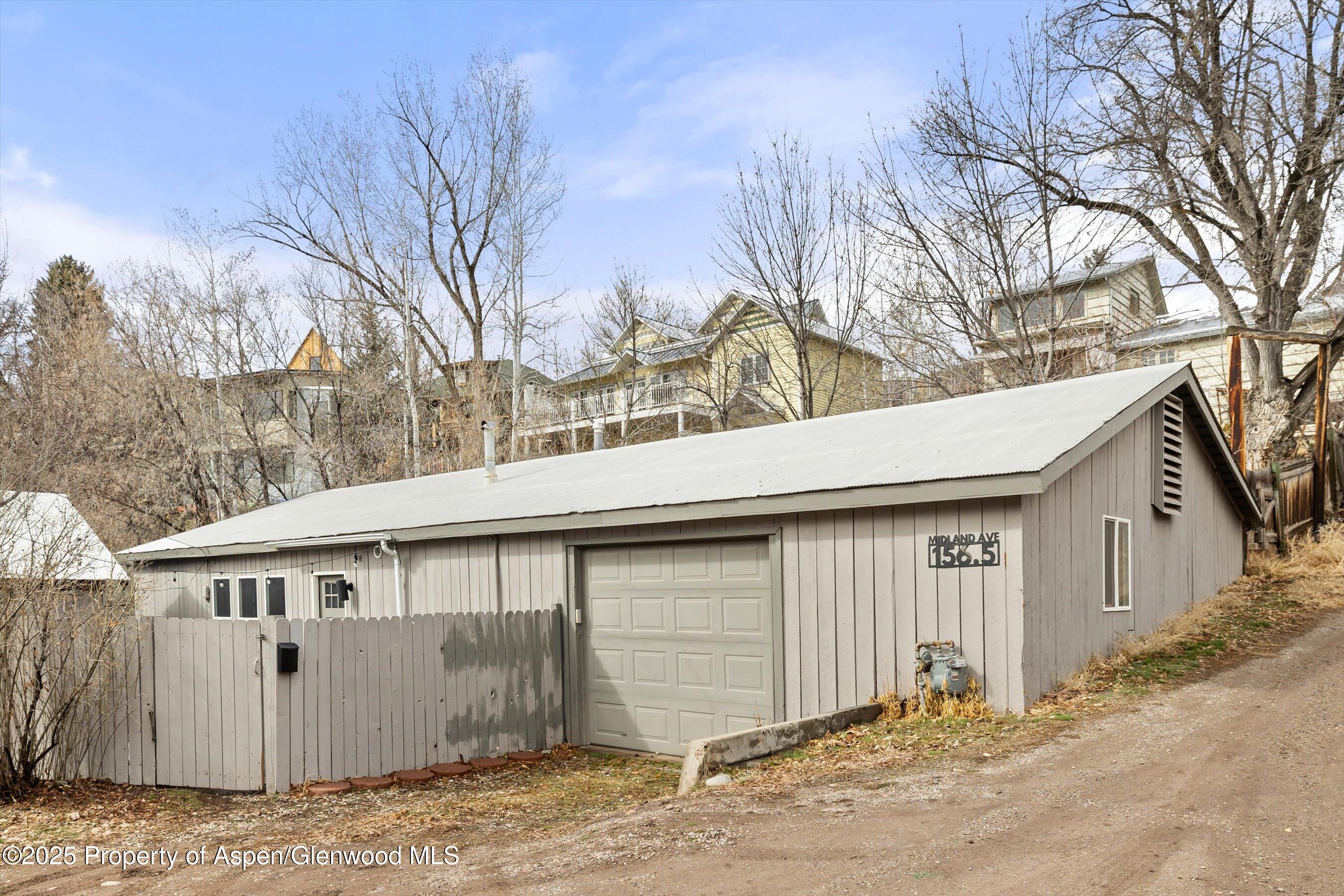 156.5 Midland Avenue