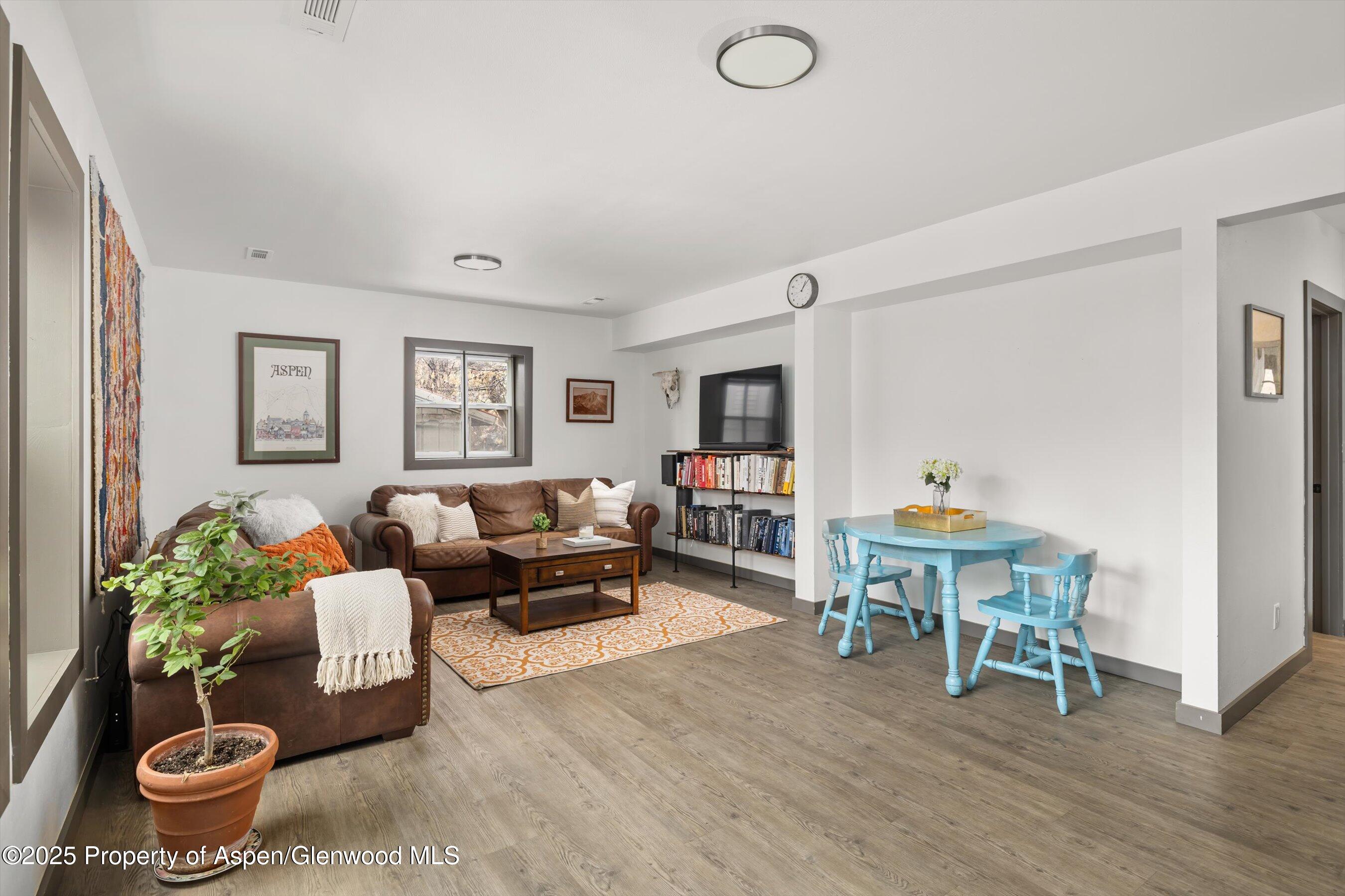 156.5 Midland Avenue