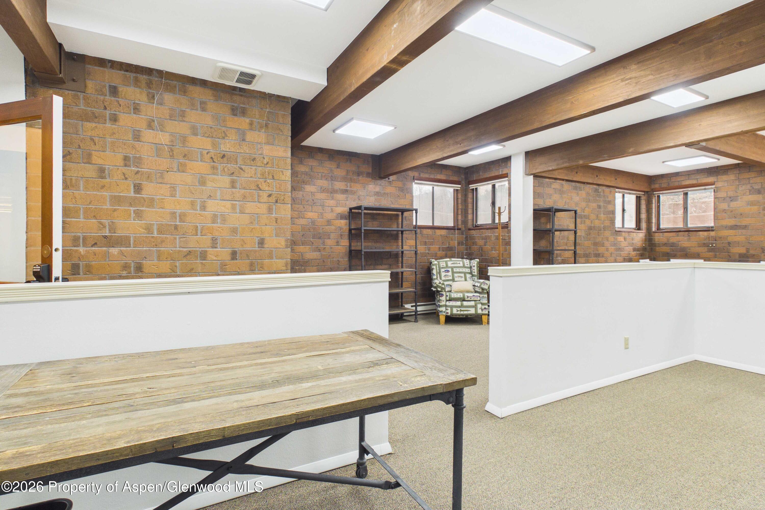 215 S Monarch Street G101