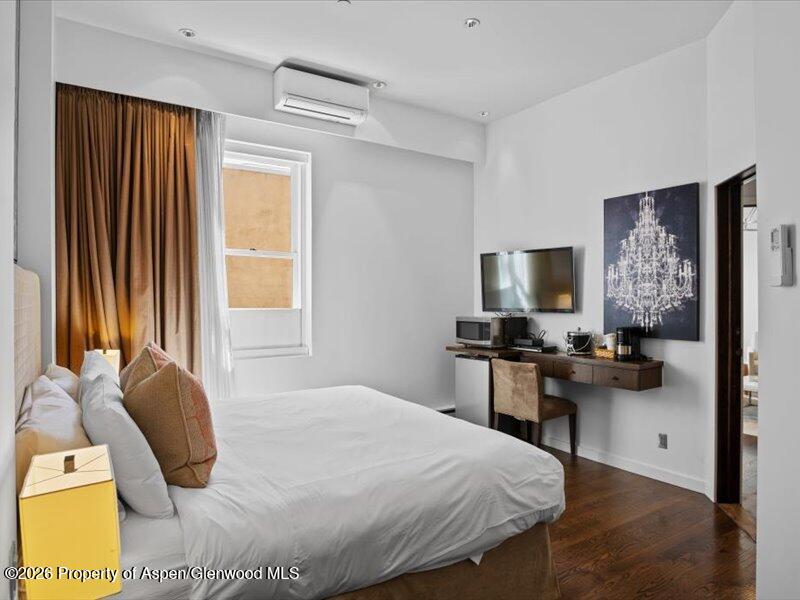 404 S Galena Street 207, 208, 209