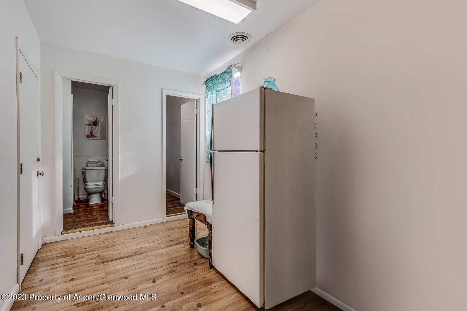 214 Midland Avenue First Floor