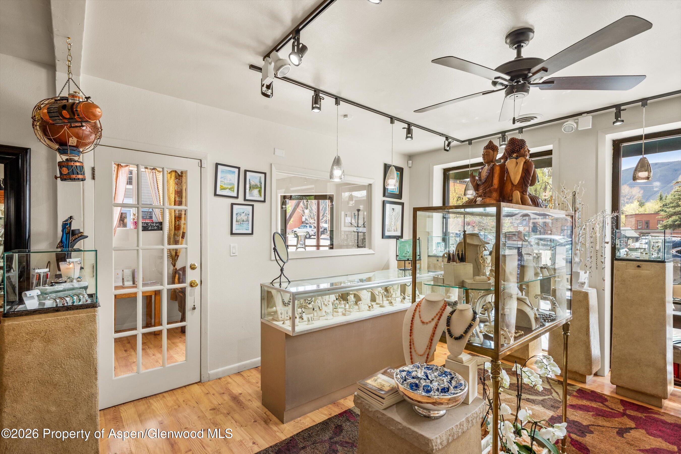214 Midland Avenue First Floor
