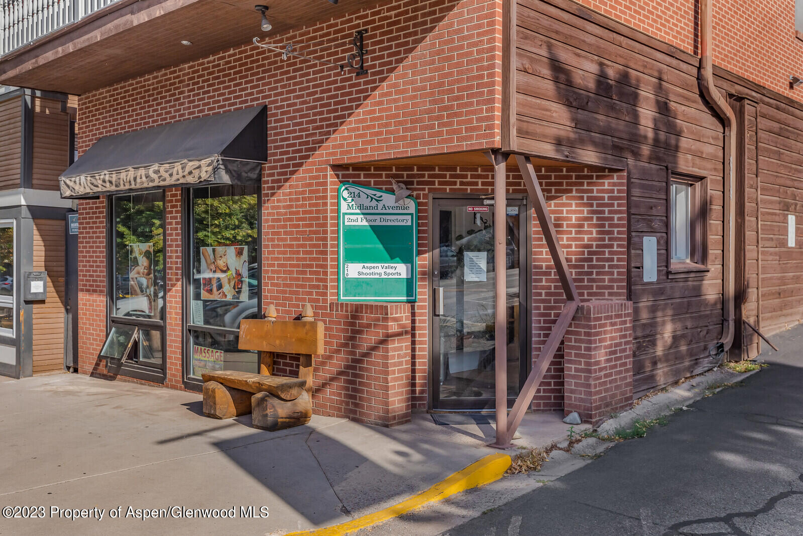 214 Midland Avenue First Floor