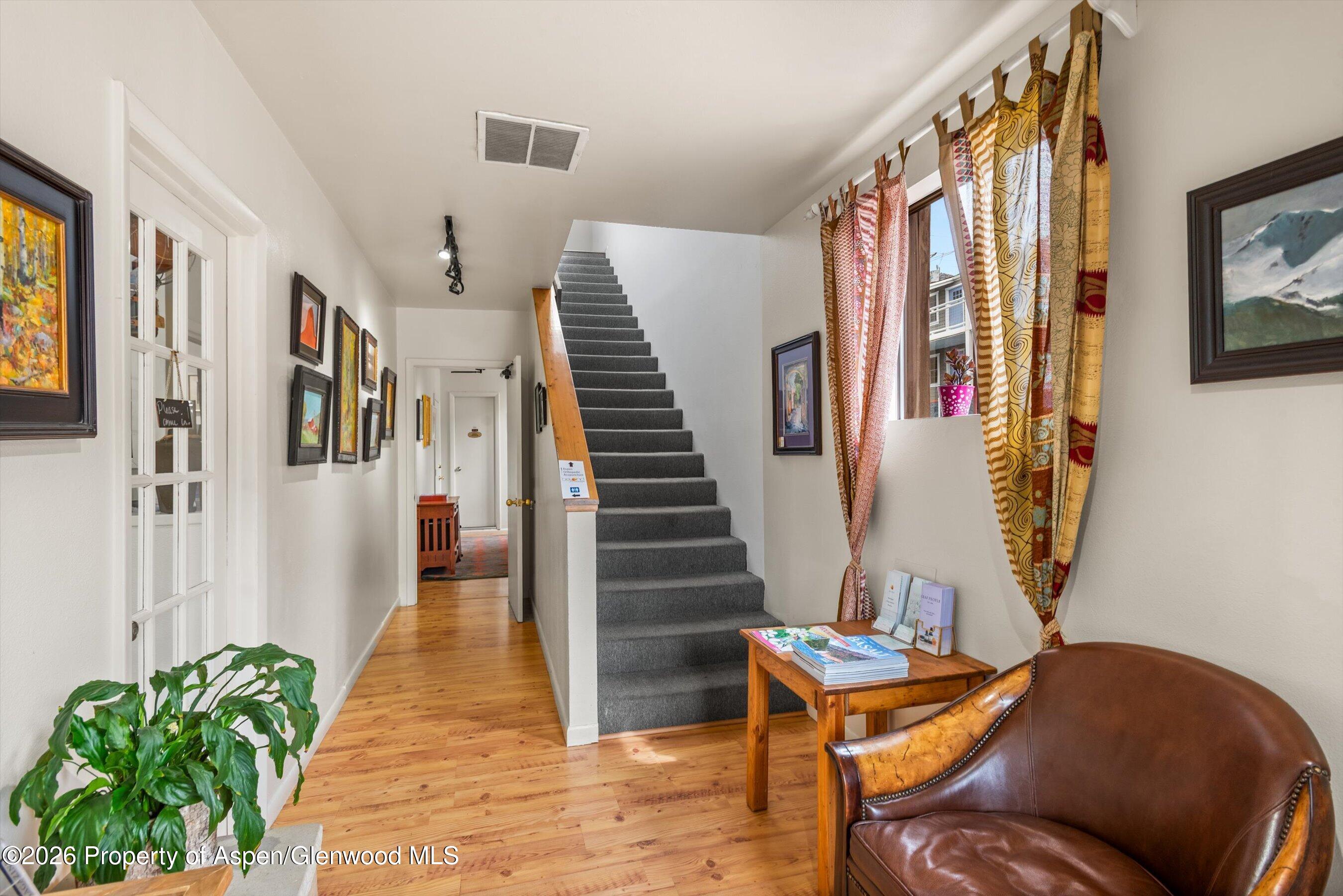 214 Midland Avenue First Floor