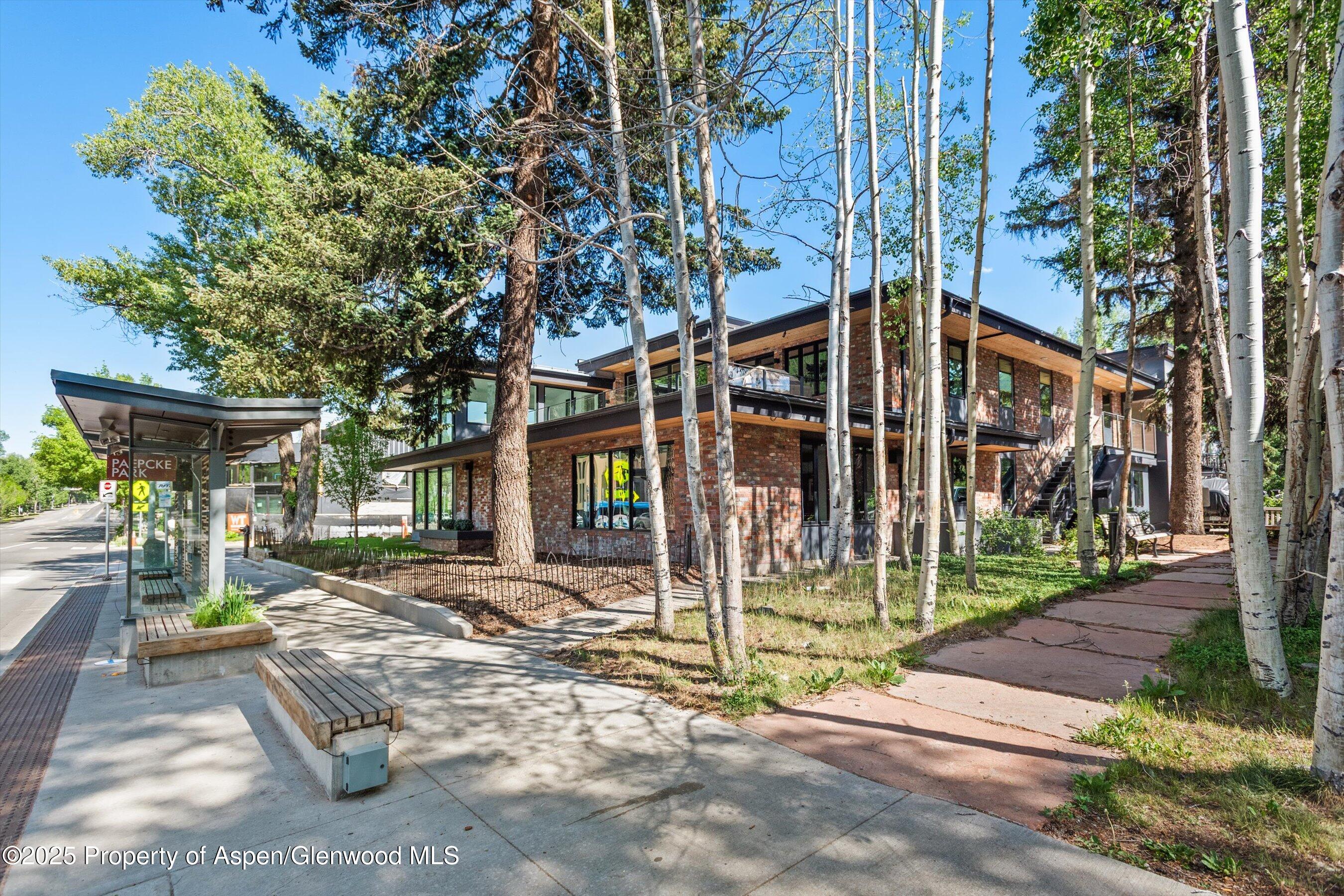 100 E Main Street 1