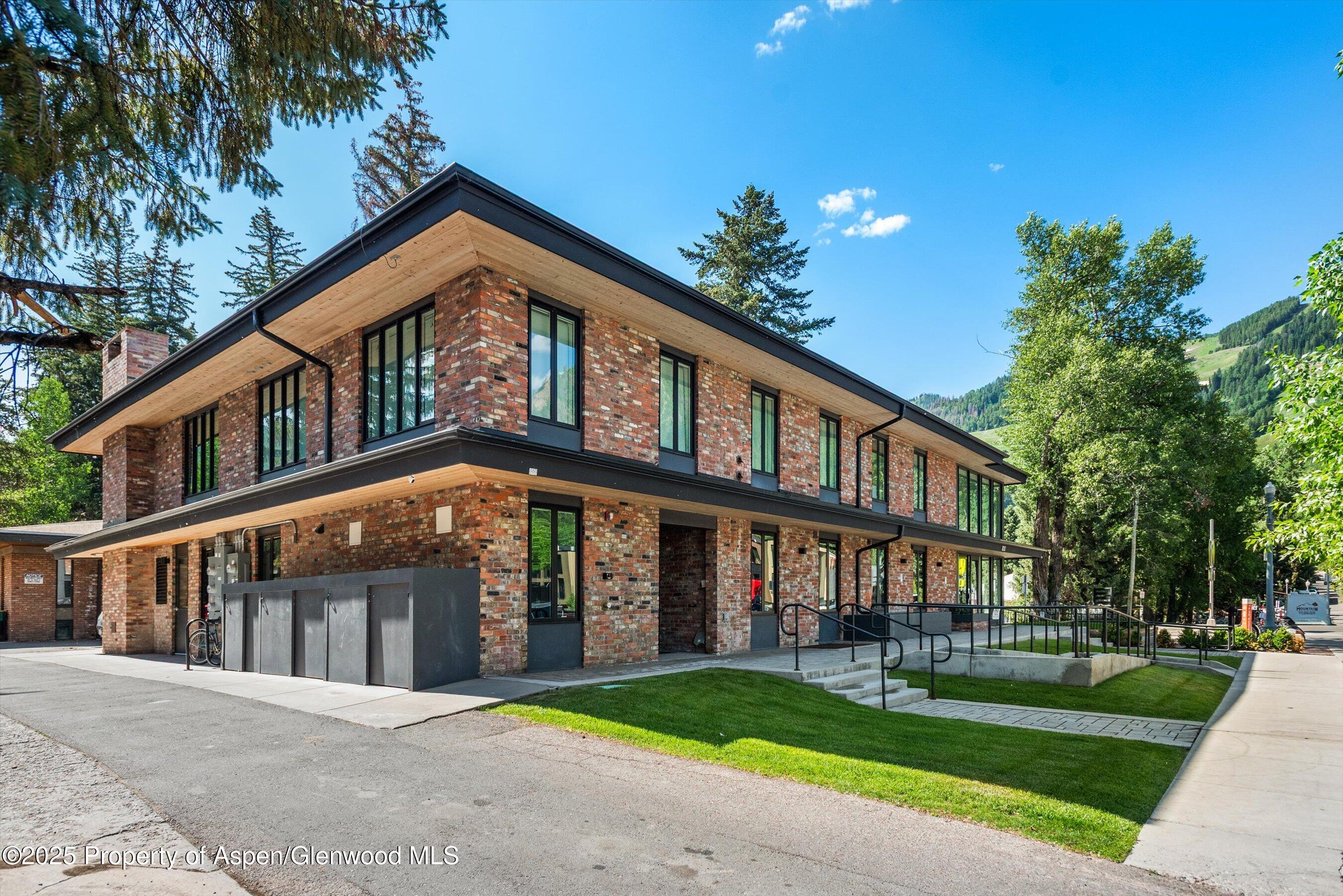 100 E Main Street 1