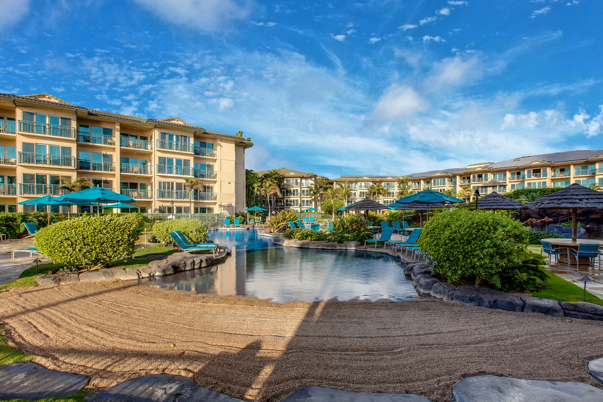 4-820 Kuhio Hwy F102