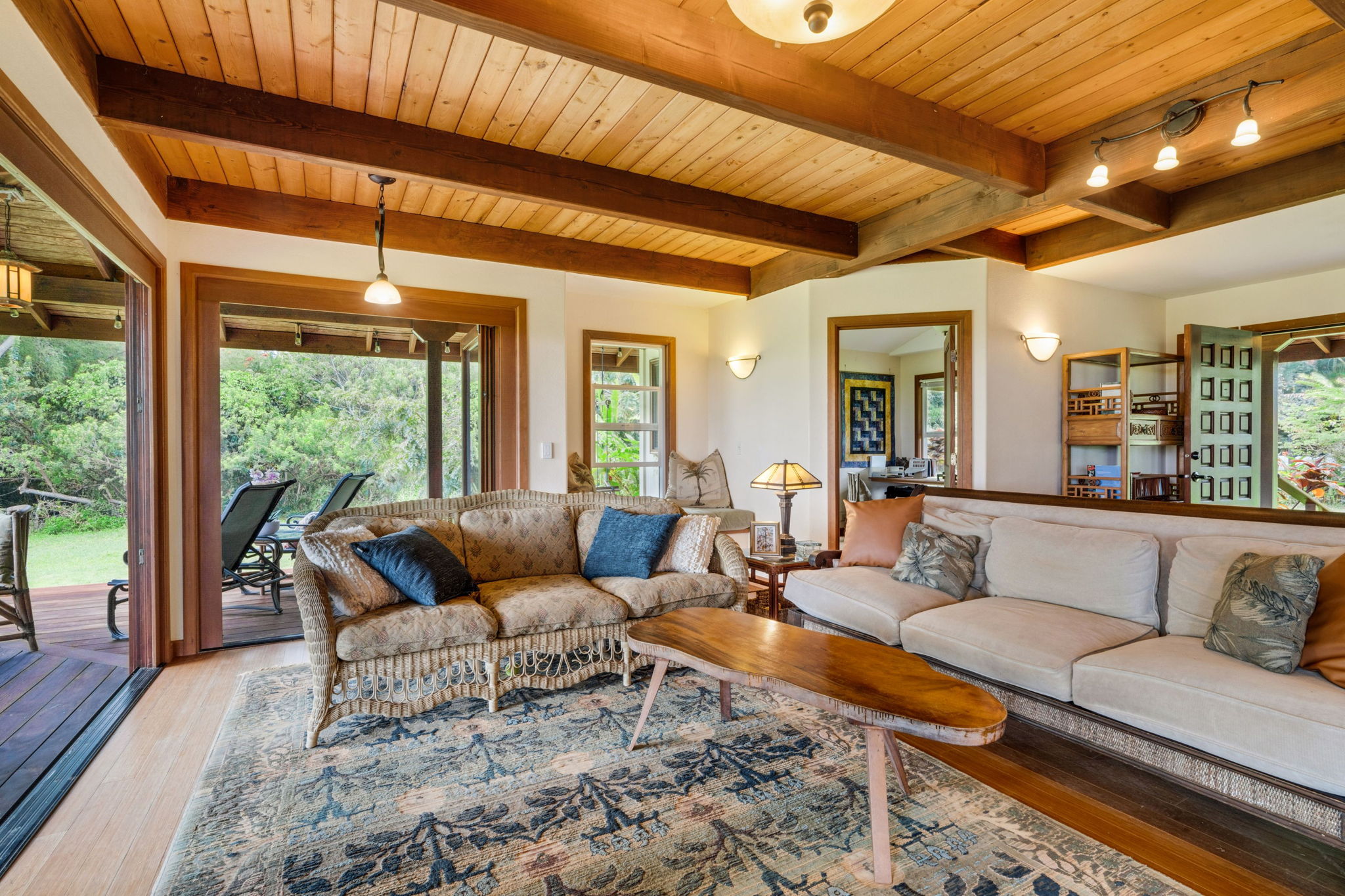 6201-C KAWAIHAU RD