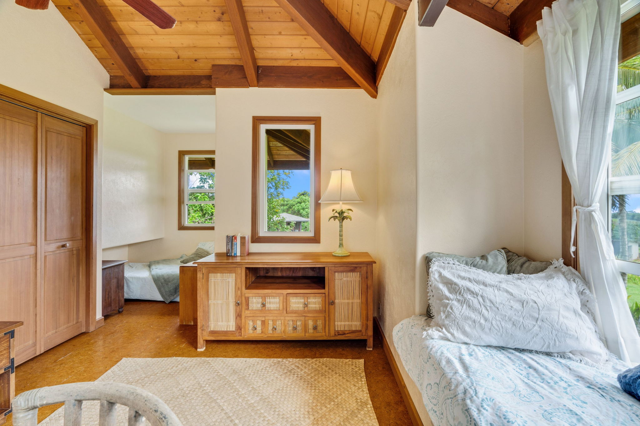 6201-C KAWAIHAU RD