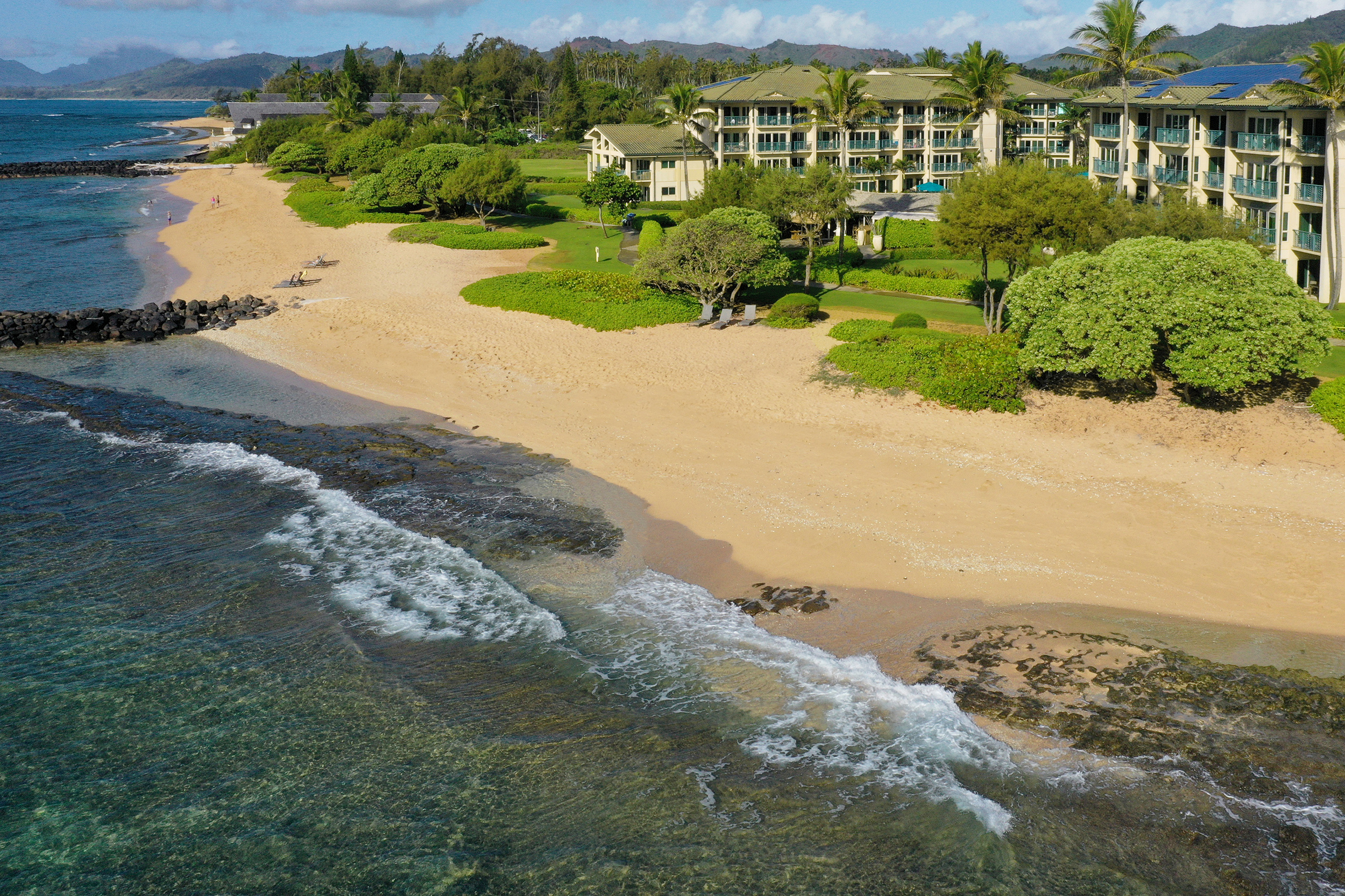 4-820 Kuhio Hwy F203