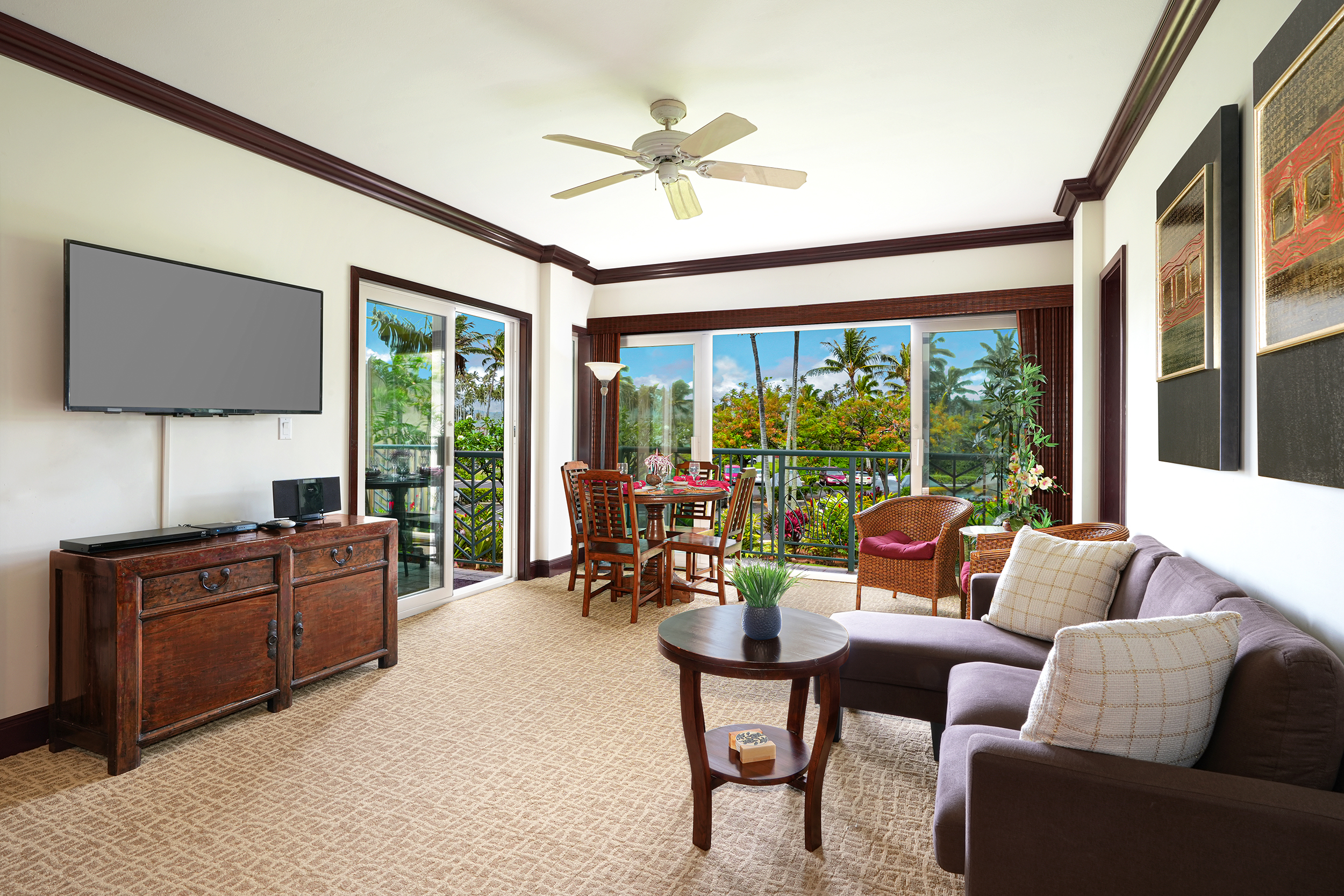 4-820 Kuhio Hwy F203