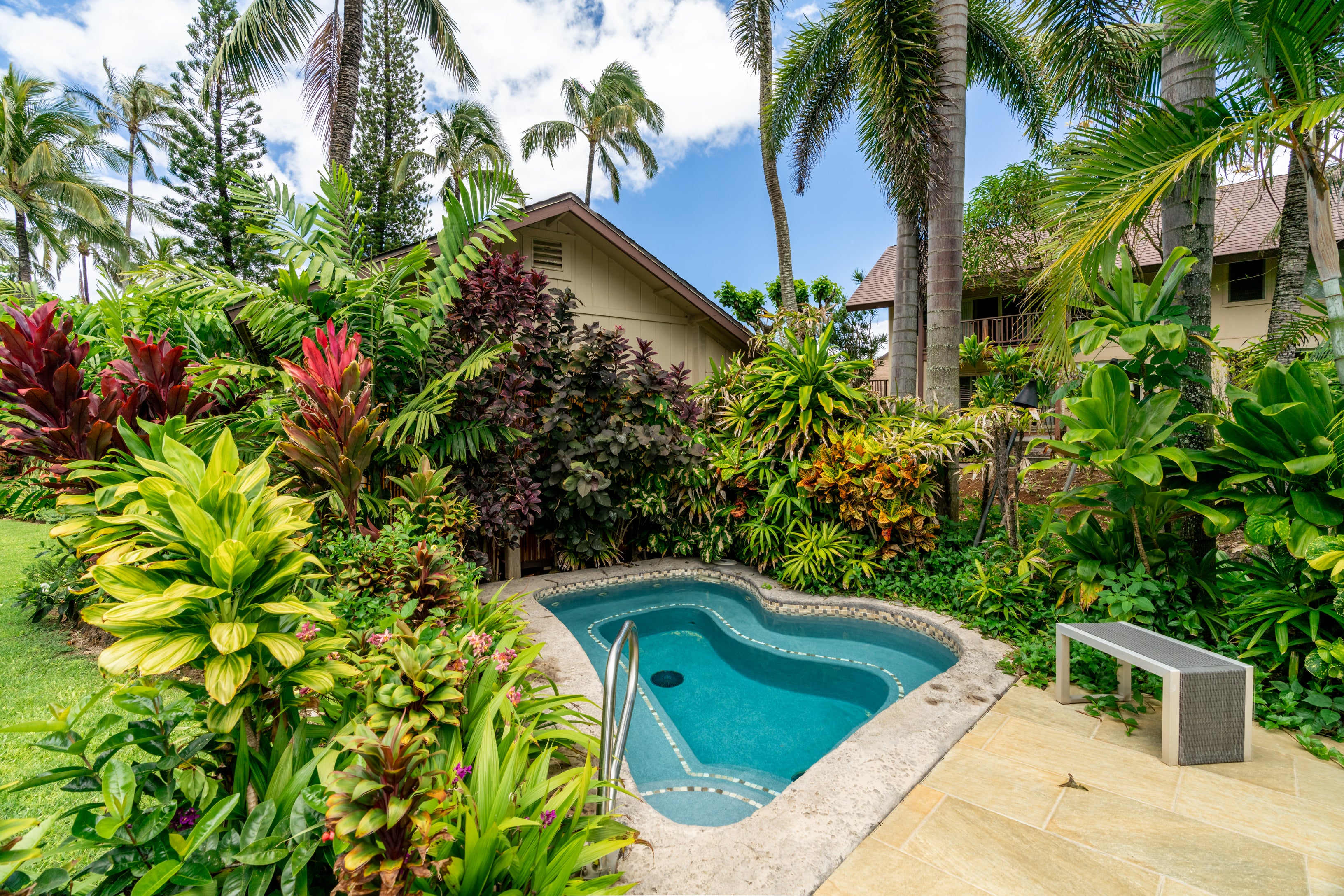 5-7130 KUHIO HWY H1