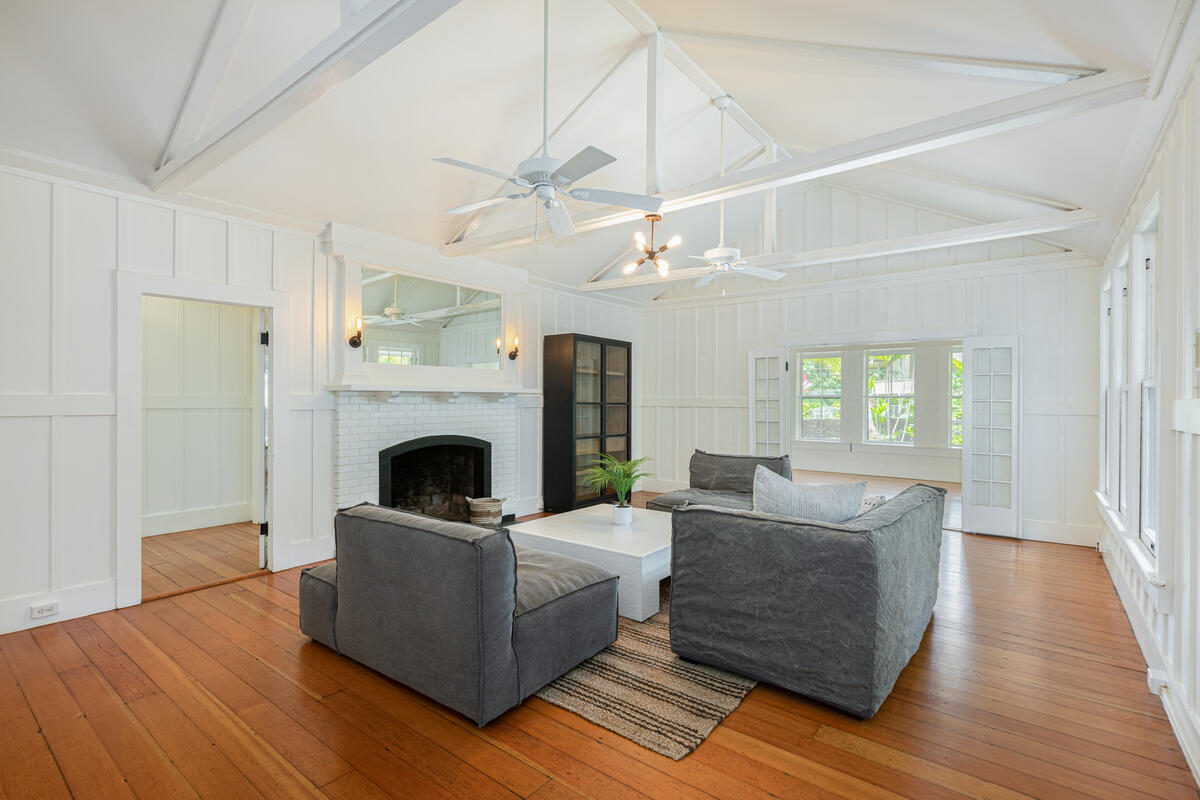 4495 MALULANI PL