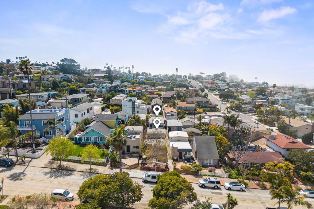 4569 71 Narragansett Avenue