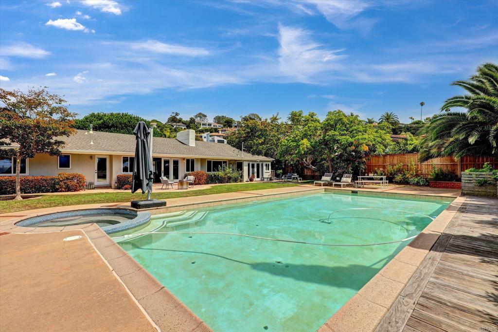 1304 Muirlands Vista Way