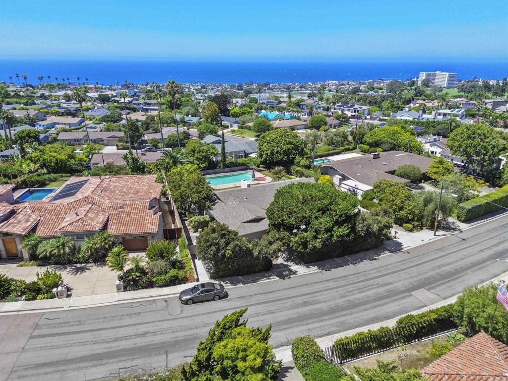 1304 Muirlands Vista Way