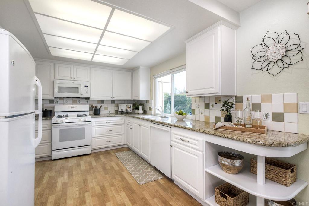 2609 Sombrosa Street