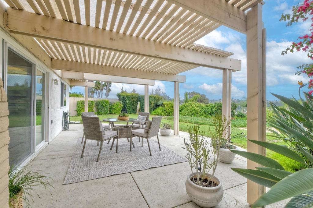 2609 Sombrosa Street