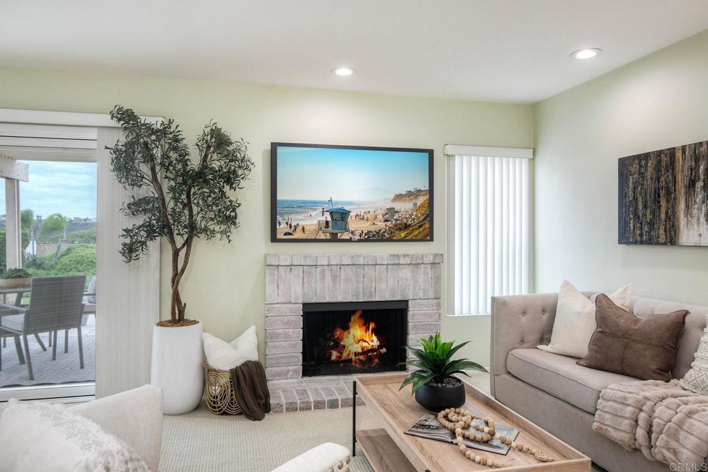 2609 Sombrosa Street