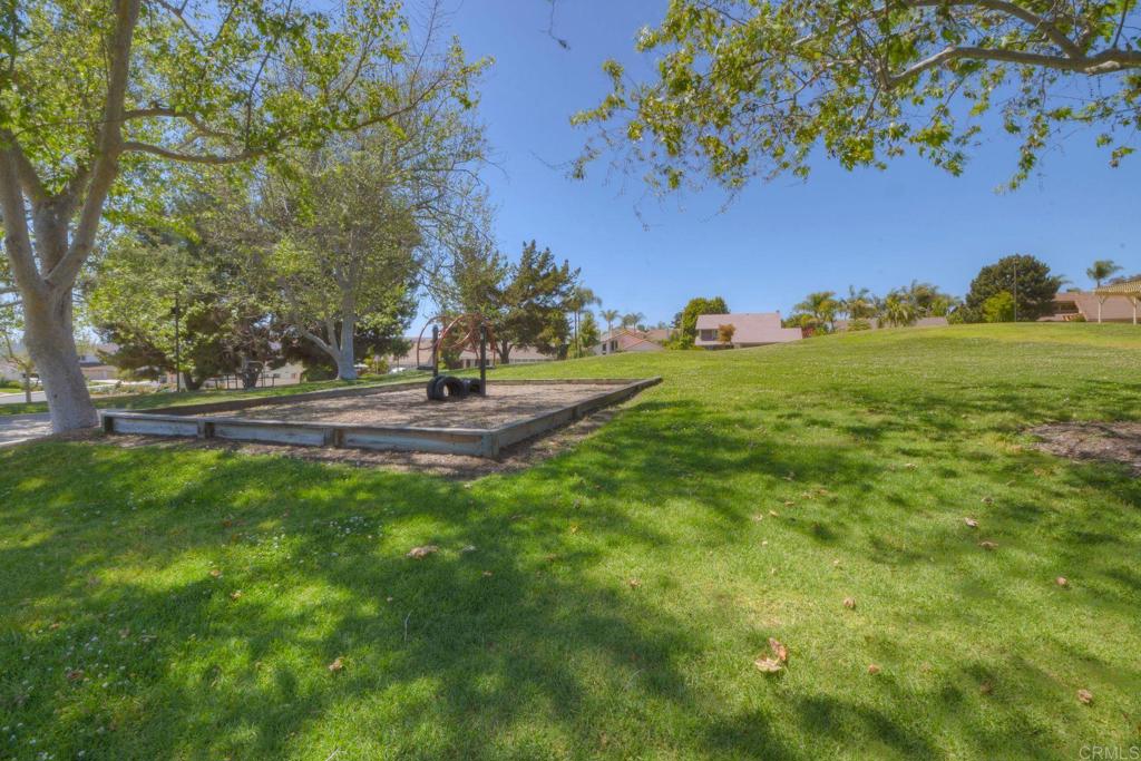 2609 Sombrosa Street