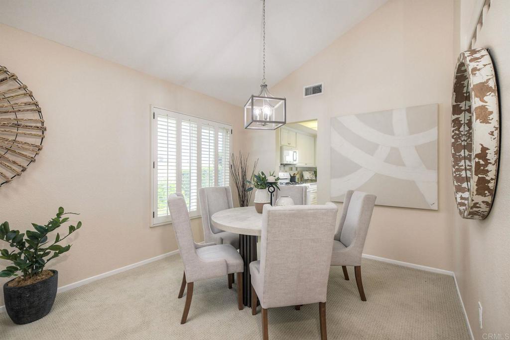 2609 Sombrosa Street