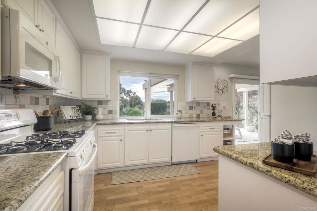 2609 Sombrosa Street