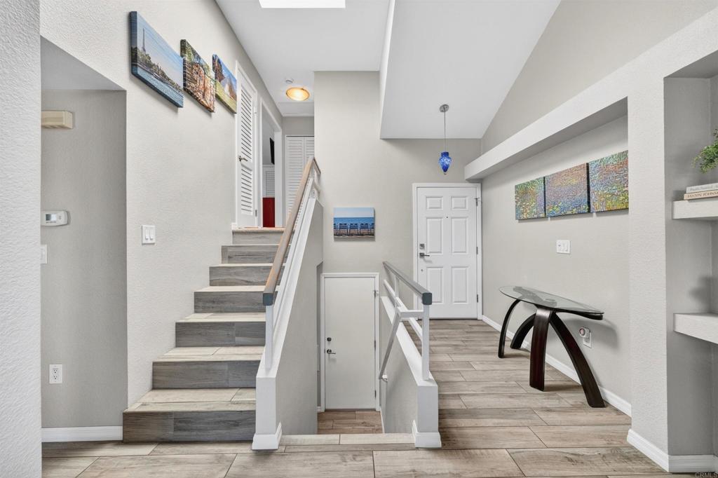 957 Hygeia Avenue