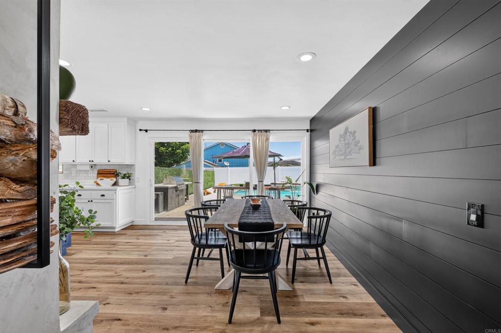 3227 Oleander Avenue