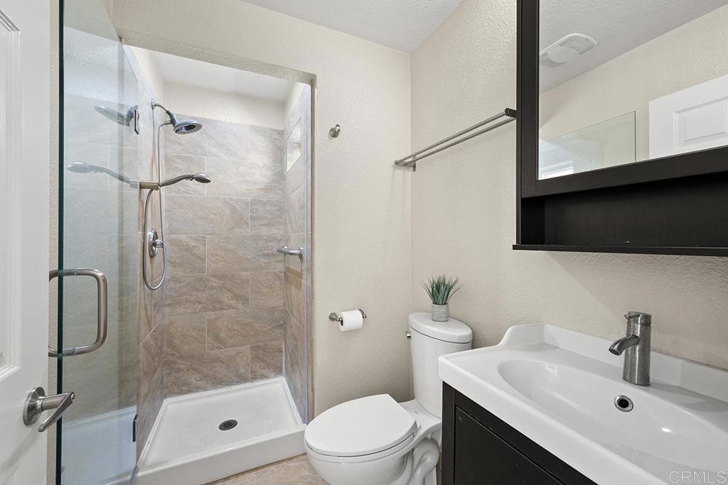 12502 Calle Tamega 132