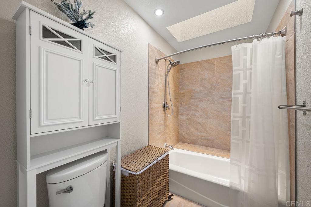 12502 Calle Tamega 132