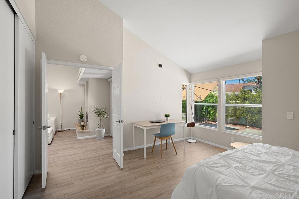 12502 Calle Tamega 132